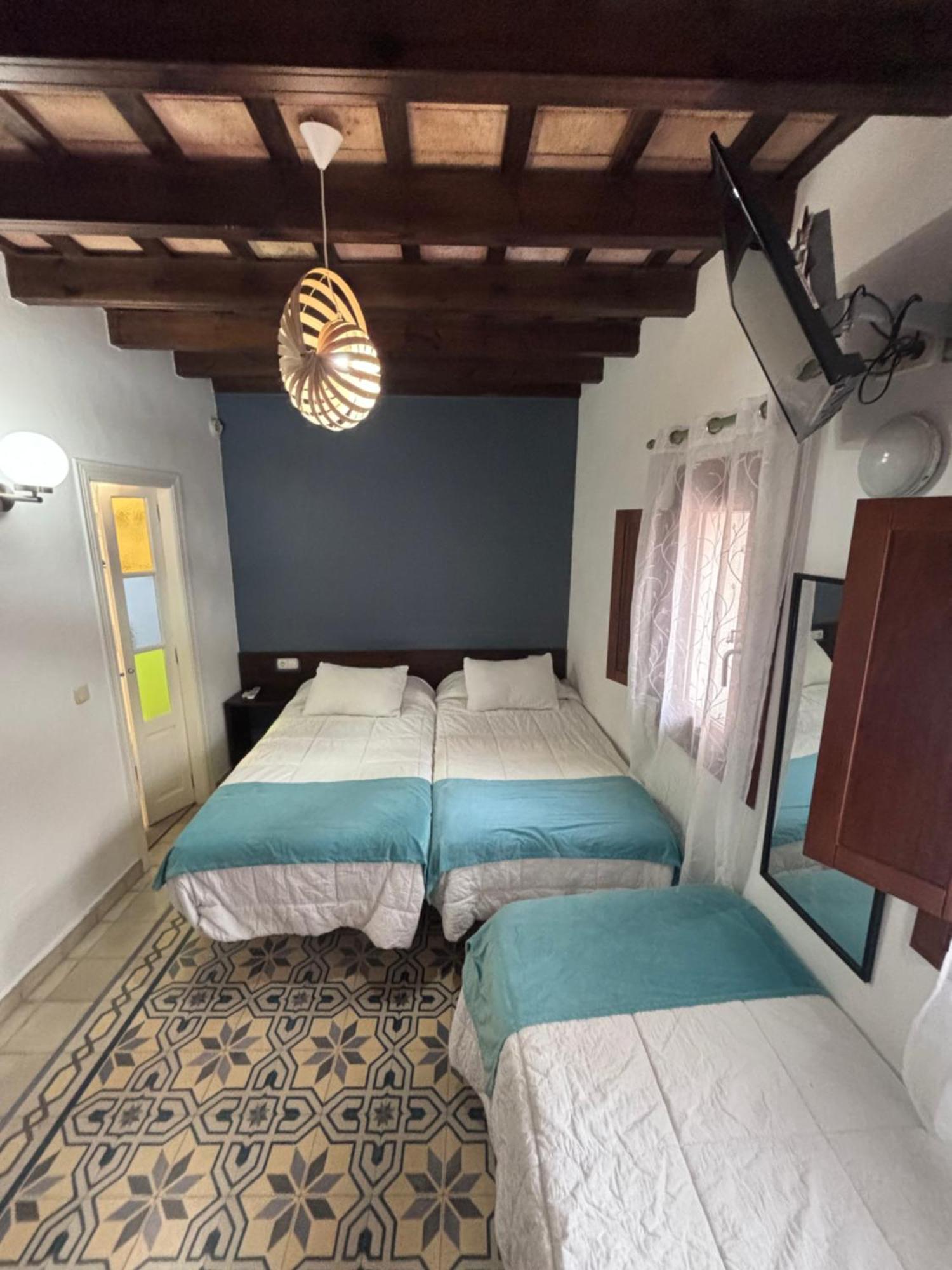 Vagamundos Hotel Tarifa Luaran gambar